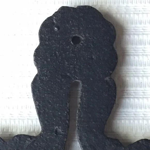 Small Cast Iron Metal Trivet Wall Hanging Decor Spoon Rest Floral Flower Vintage - Picture 9 of 12